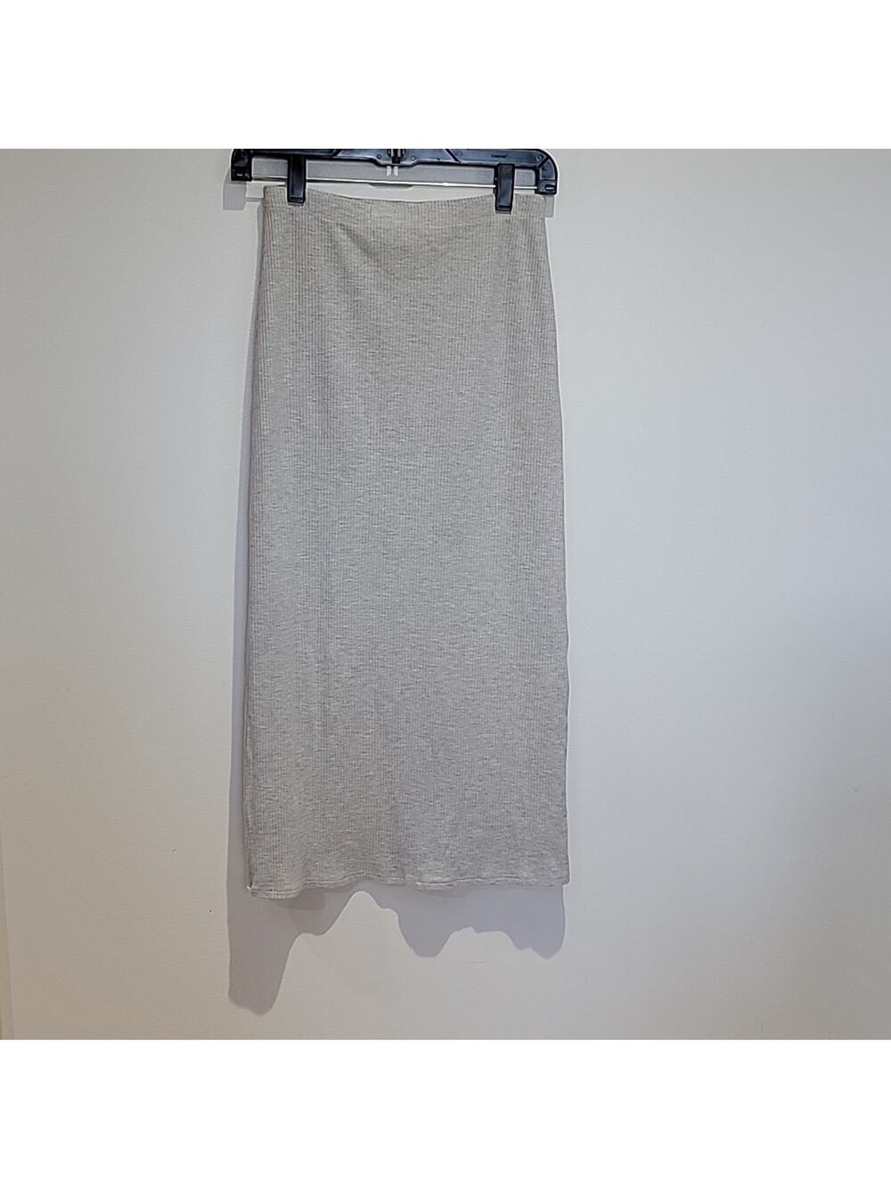 Reformation Beige Grey Knit Midi Skirt in Sz S